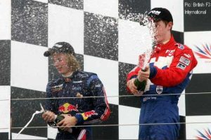 Brendon Hartley (left) and Oliver Turvey celebrate in F3