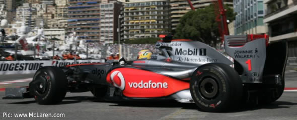 Lewis Hamilton nails the chicane