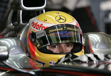 Vodafone McLaren Mercedes: Hamilton tests the MP4-23 at Jerez Vodafone McLaren Mercedes: Hamilton tests the MP4-23 at Jerez