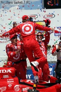 Dan Wheldon celebrates in Victory Circle