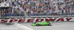 Dario Franchitti crosses the line to win in Iowa