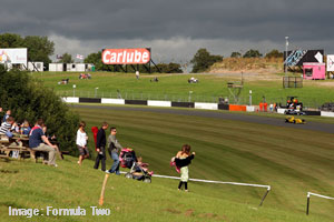 Spectators enjoy F2 at Donington Park this weekend