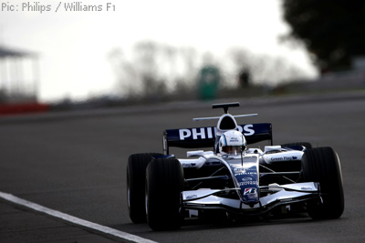 Rob Tarlton on track in the Williams FW29