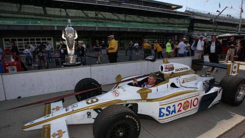 Alex Lloyd's centenary livery for the Boy Scouts of America