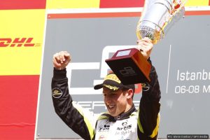GP3: Sims opens the season with a victory