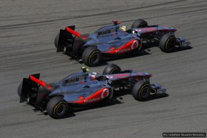 F1: Vettel cruises as Hamilton and Button flounder